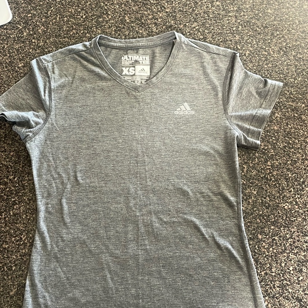 Women’s ADIDAS t-shirt
